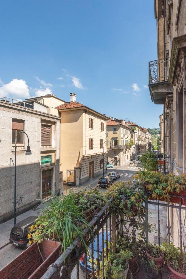 Mole Antonelliana Lovely Loft Турин Экстерьер фото